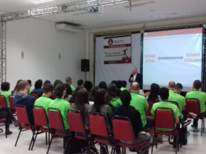 Desenvolvimento de Equipes – Escola Discover