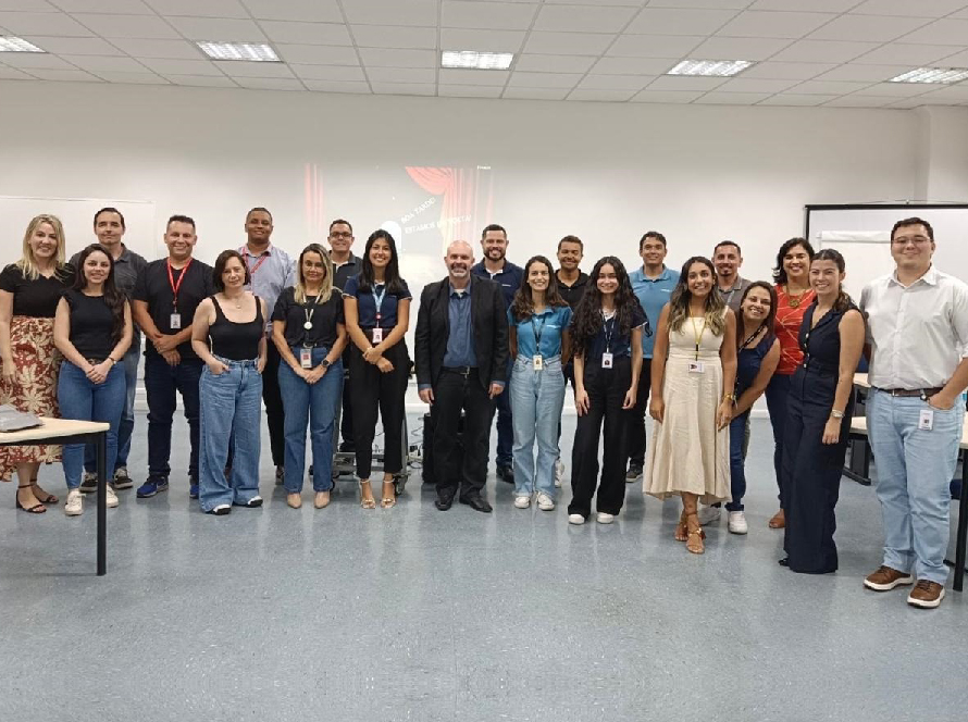 Técnicas de Comunicação e Oratória – Liebherr